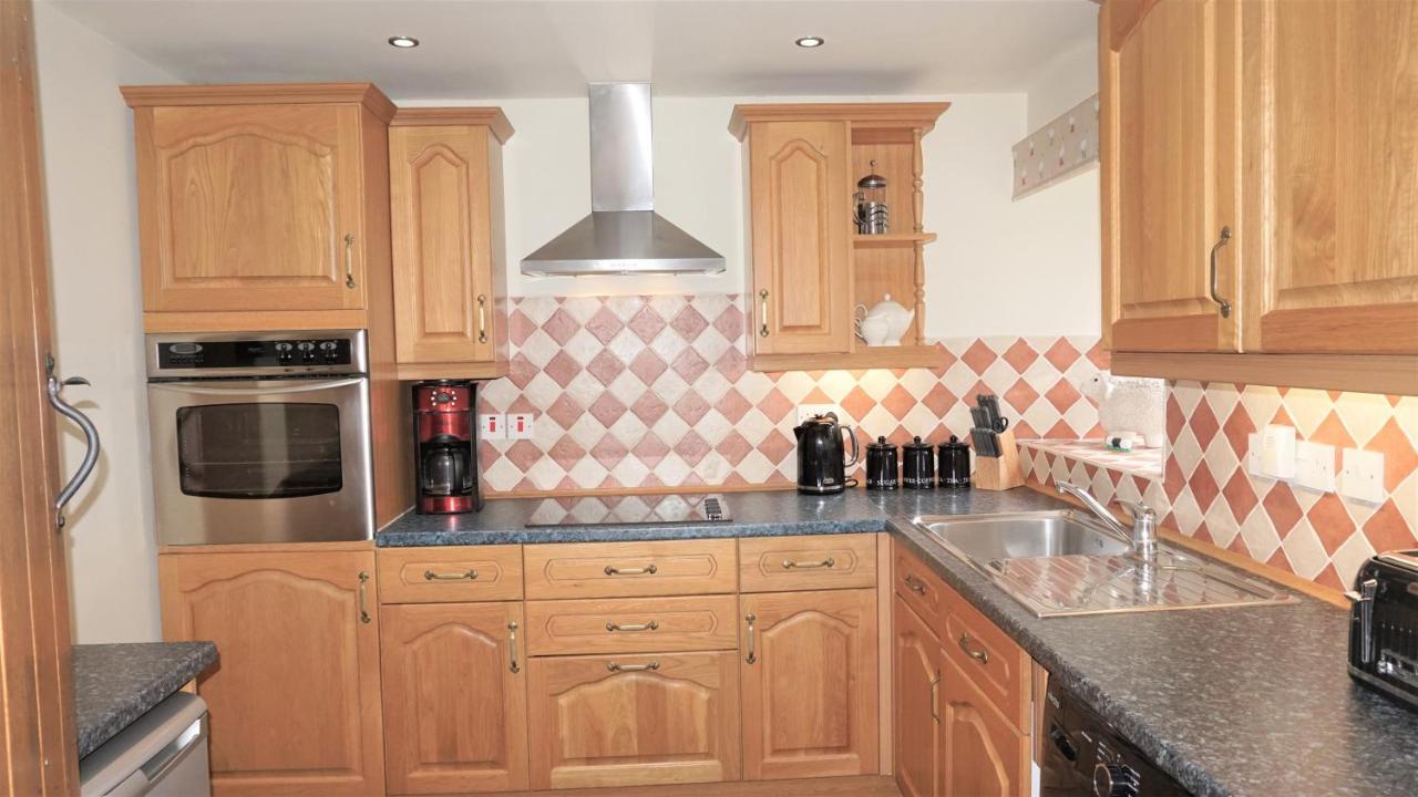 Sheep Dip Cottage - 5* Cyfie Farm, With Log Burner And Private Hot Tub Llanfyllin Exteriör bild